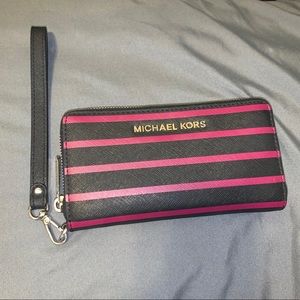 Michael Kors wallet
